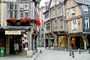 Нетипова Франція: ТОП-9 місць Бретані [draft]